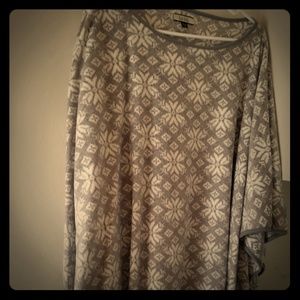 Nicole Miller poncho